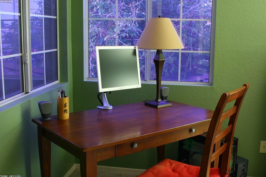 Decluttering Your Home Without the Overwhelm