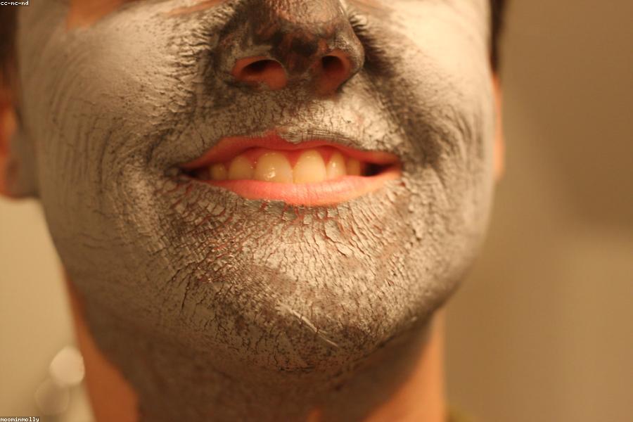 How to Build a Seasonal Skincare Routine