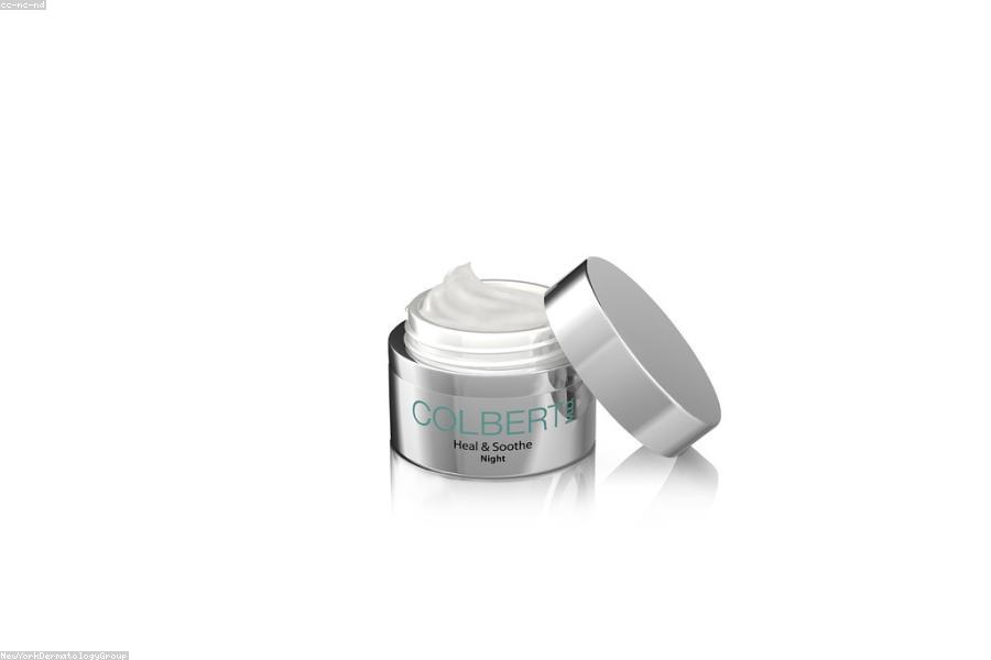 Hyaluronic Acid, Retinol, Vitamin C: A Serum Cheat Sheet